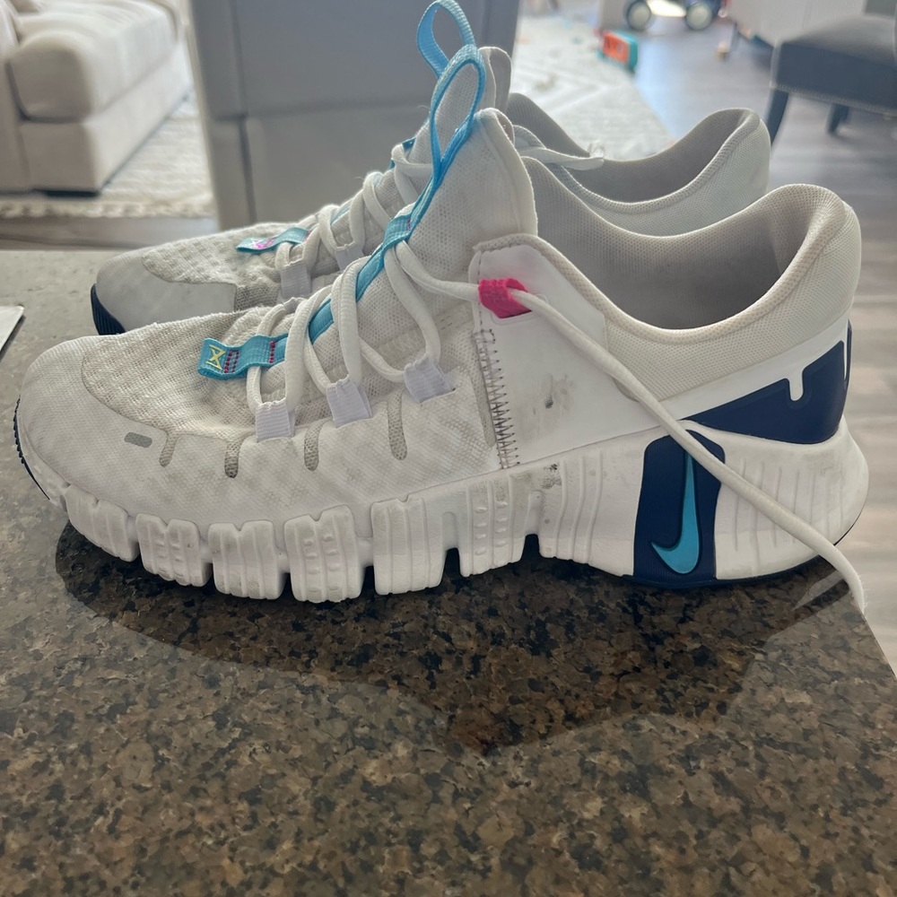 Nike White and Blue Athletic Shoes